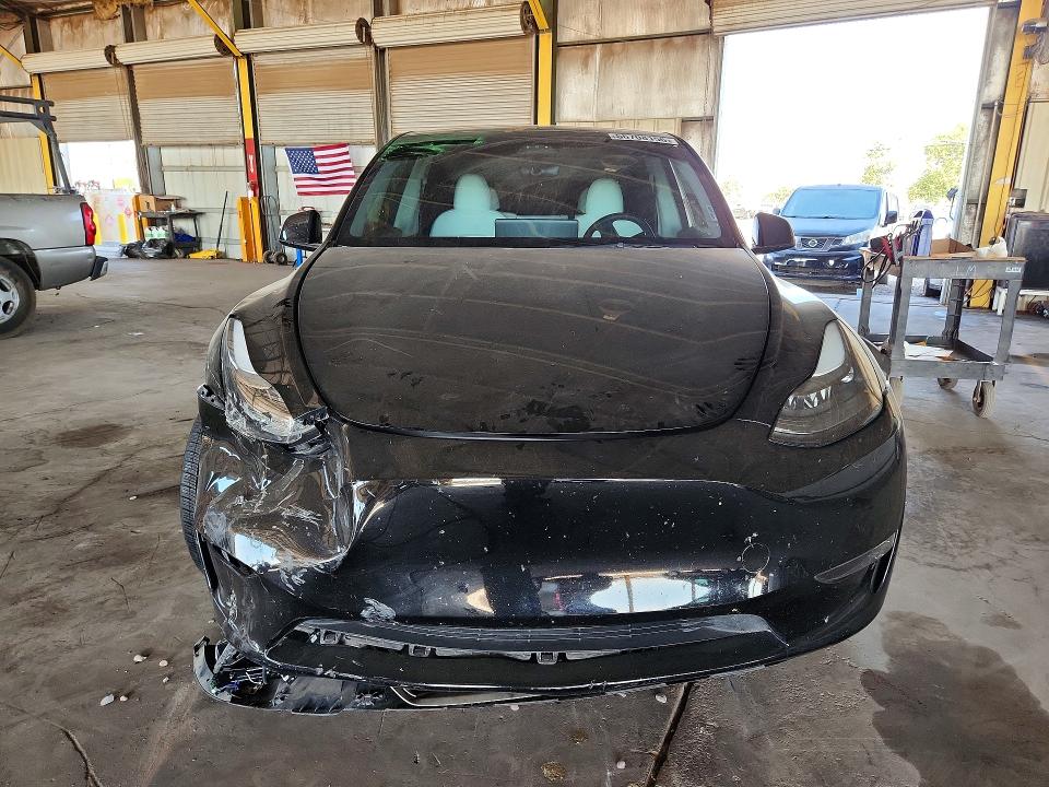 2023 Tesla Model y VIN 7SAYGDEF1PF594809 COPART salvage auction — FRONT END, Az - Cert Of Title - Salvage, sold $12,400 on 2026-07-08 (photo 5)