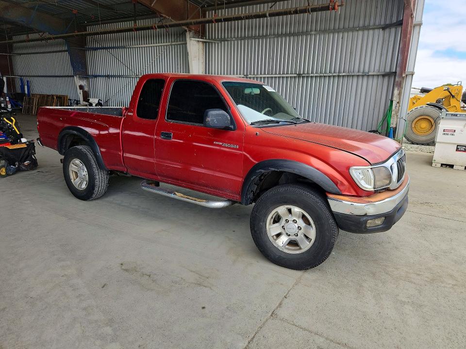 2001 Toyota Tacoma VIN 5TESN92N31Z730350 COPART salvage auction — FRONT END, CA - SALVAGE CERTIFICATE, sold $2,750 on 2026-07-20 (photo 4)