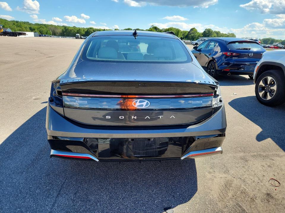 2024 Hyundai Sonata VIN KMHL64JA9RA411863 COPART salvage auction — REAR END, Fl - Certificate Of Title, sold $13,500 on 2026-07-13 (photo 6)