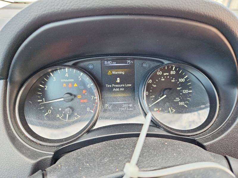 2017 Nissan Rogue VIN JN1BJ1CR1HW108130 COPART salvage auction — SIDE, Salvage Title, sold $1,650 on 2026-08-27 (photo 9)
