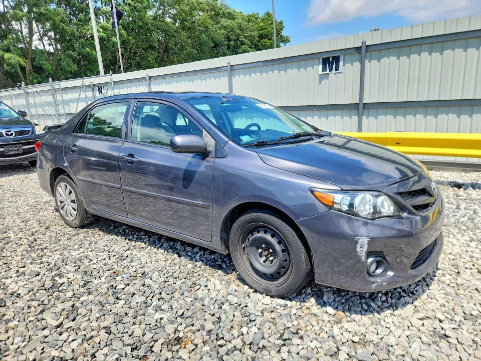2010 Toyota Corolla VIN 1NXBU4EE9AZ273422 COPART salvage auction — MINOR DENT/SCRATCHES, Ma - Cert Of Title-Reconstrctd Coll, sold $2,000 on 2026-07-06 (photo 4)