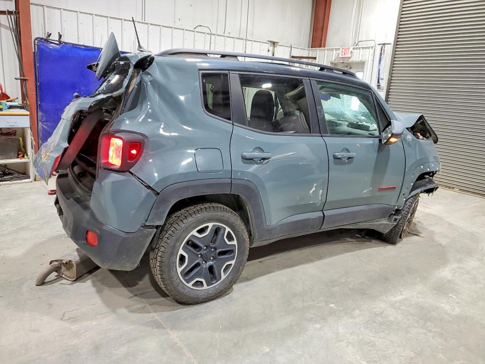 2016 Jeep VIN ZACCJBCT2GPD79275 COPART salvage auction — FRONT END, Id - Salvage Certificate Of Title, sold $200 on 2026-08-03 (photo 3)