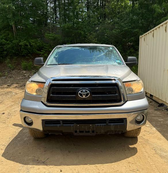 2010 Toyota Tundra VIN 5TFUY5F12AX143337 COPART salvage auction — MINOR DENT/SCRATCHES, Nh - Certificate Of Title (P), sold $2,550 on 2026-07-22 (photo 2)