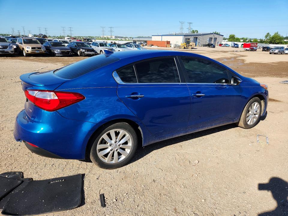2014 Kia VIN KNAFX4A83E5124126 COPART salvage auction — REAR END, IL - SALVAGE CERTIFICATE, sold $525 on 2026-07-30 (photo 3)