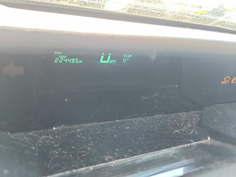 2005 Toyota Prius VIN JTDKB20U557038162 COPART salvage auction — VANDALISM, CA - SALVAGE CERTIFICATE, sold $525 on 2026-07-15 (photo 9)