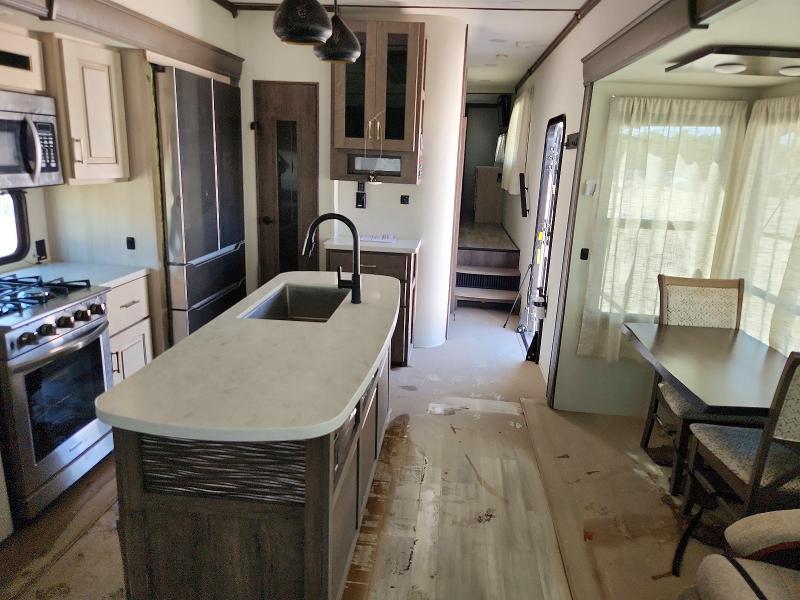 2022 Alliance Paradigm VIN 7M5FP4228MB200142 COPART salvage auction — WATER/FLOOD, SD - CERT OF TITLE-SALVAGE, sold $90 on 2026-08-20 (photo 5)