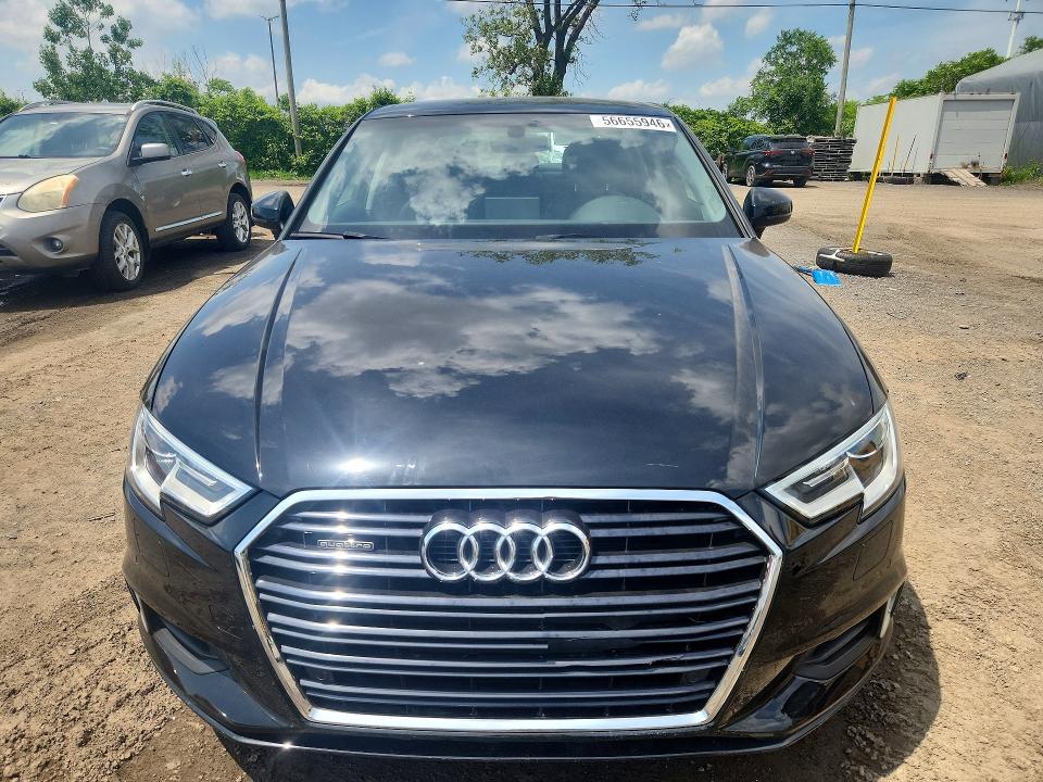 2017 Audi A3 VIN WAUE8GFF5H1023540 COPART salvage auction — SIDE, Qc - Gravement Accidente, sold $6,000 on 2026-07-07 (photo 5)