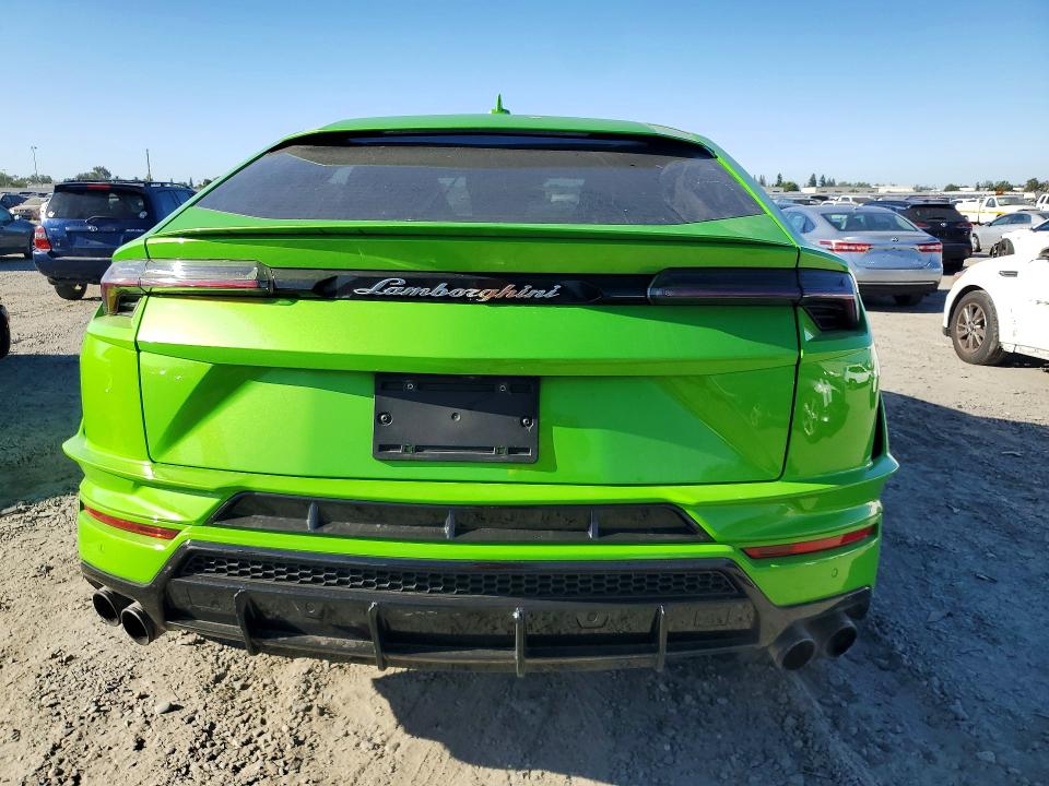 2021 Lamborghini Urus VIN ZPBUA1ZLXMLA15524 COPART salvage auction — FRONT END, FL - DIS/DLR/EXP ONLY CLEAN TITLE (P), sold $123,000 on 2026-07-21 (photo 6)