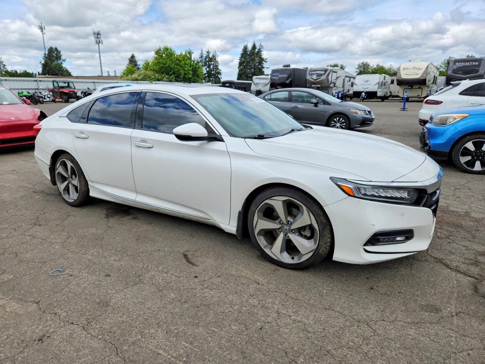 2018 Honda Accord VIN 1HGCV1F94JA013647 COPART salvage auction — REAR END, Or - Salvage Title Certificate, sold $4,650 on 2026-07-27 (photo 4)
