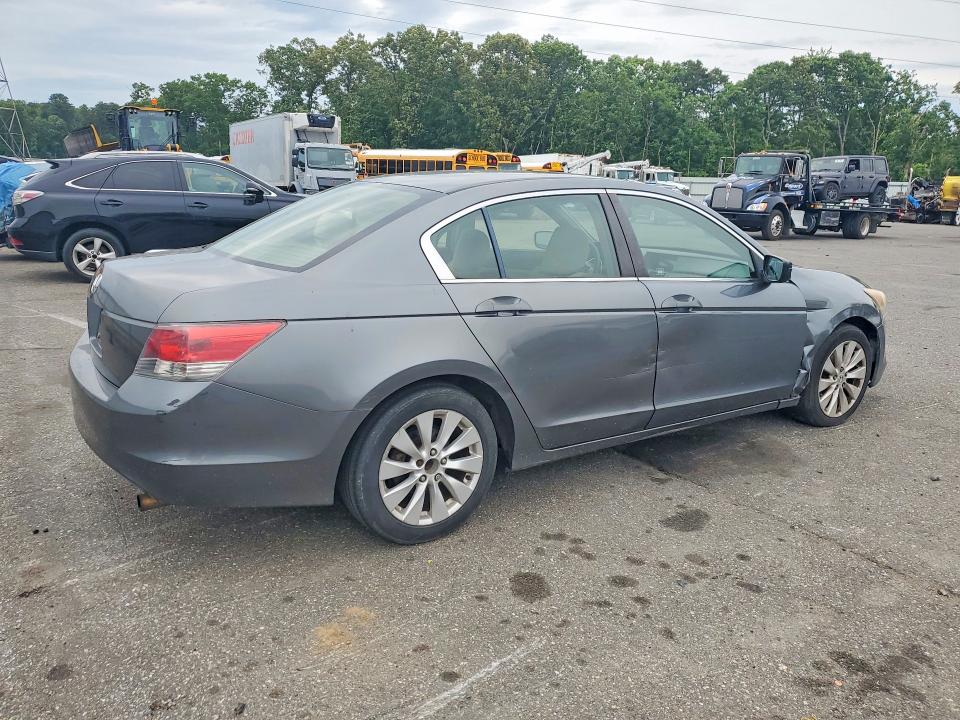 2008 Honda Accord VIN JHMCP26348C023845 COPART salvage auction — MECHANICAL, Pa - Reconstructed Clean, sold $400 on 2026-07-21 (photo 3)