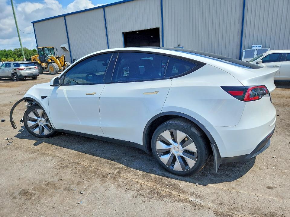 2023 Tesla Model y VIN 7SAYGDEE2PA079340 COPART salvage auction — FRONT END, Fl - Cert Of Title Slvg Rebuildable, sold $14,100 on 2026-07-13 (photo 2)