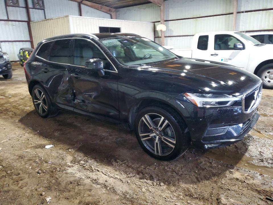 2019 Volvo Xc60 VIN LYV102DK8KB247400 COPART salvage auction — SIDE, TX - SALVAGE VEHICLE TITLE, sold $10,700 on 2026-07-30 (photo 4)