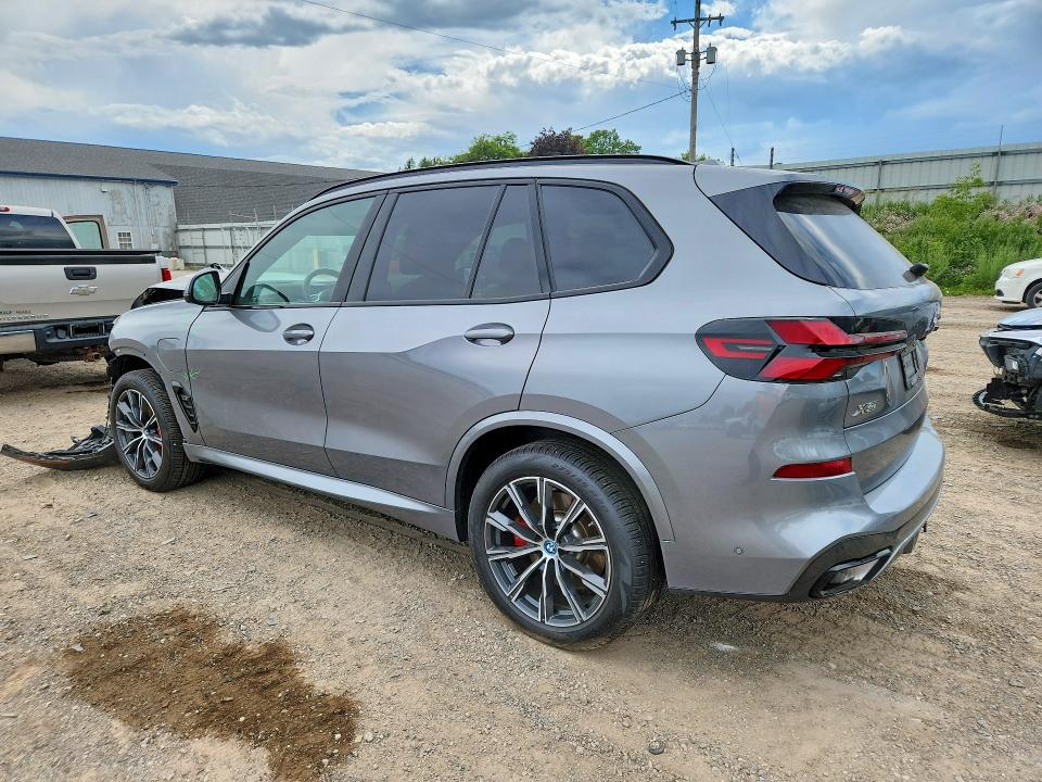 2024 BMW X5 VIN 5UX43EU04R9U19122 COPART salvage auction — FRONT END, Mi - Certificate Of Title, sold $32,000 on 2026-07-15 (photo 2)