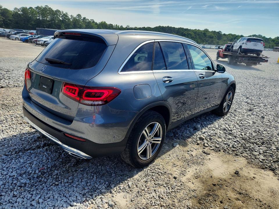2021 Mercedes-benz Glc VIN W1N0G8DB2MV263436 COPART salvage auction — NORMAL WEAR, Fl - Certificate Of Title (P), sold $13,100 on 2026-07-23 (photo 3)