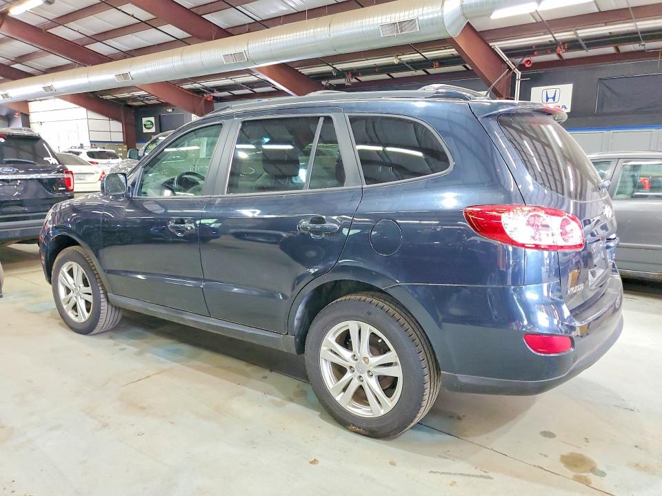 2011 Hyundai Santa fe VIN 5XYZHDAG1BG076827 COPART salvage auction — MINOR DENT/SCRATCHES, CT - CERTIFICATE OF TITLE, sold $1,750 on 2026-07-09 (photo 2)