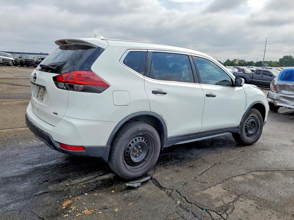 2018 Nissan Rogue VIN KNMAT2MV1JP525039 COPART salvage auction — FRONT END, Salvage Title, sold $850 on 2026-07-23 (photo 3)