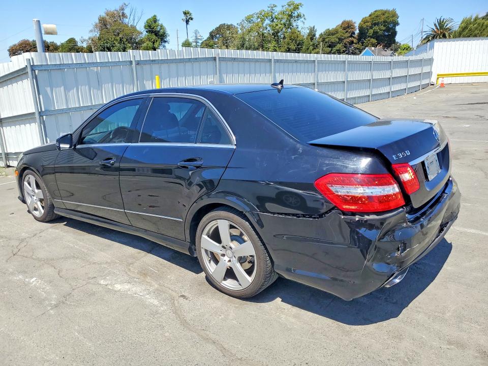 2010 Mercedes-benz E-klasse VIN WDDHF5GB4AA137563 COPART salvage auction — REAR END, Ca - Salvage Certificate, sold $2,350 on 2026-07-10 (photo 2)