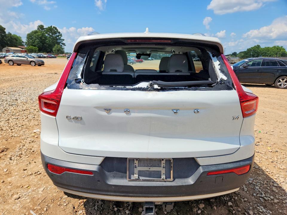 2020 Volvo Xc40 VIN YV4AC2HK2L2209260 COPART salvage auction — REAR END, AL - CERT OF TITLE-SALVAGE TITLE, sold $10,600 on 2026-07-29 (photo 6)