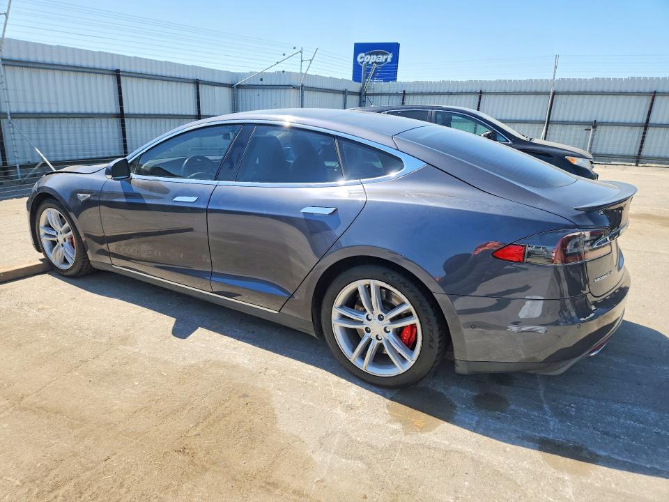 2014 Tesla Model s VIN 5YJSA1H12EFP60545 COPART salvage auction — NORMAL WEAR, Ca - Dis/Dlr/Exp Only Clean Title, sold $2,650 on 2026-07-10 (photo 2)