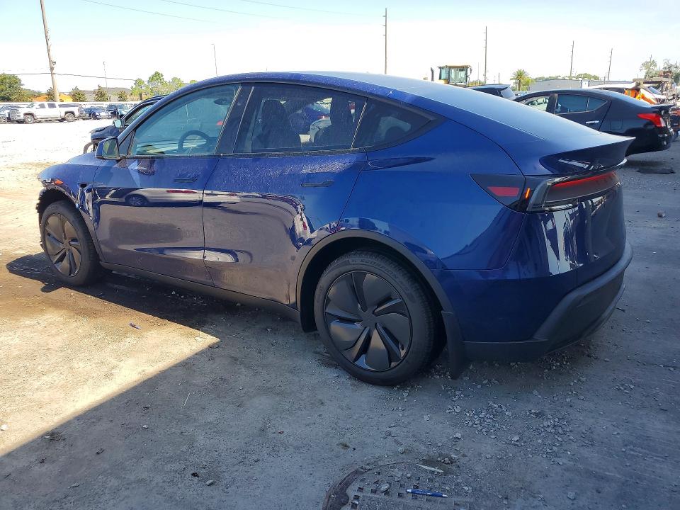 2026 Tesla Model y VIN 7SAYGDED7TA443091 COPART salvage auction — FRONT END, Fl - Cert Of Title Slvg Rebuildable, sold $14,700 on 2026-07-10 (photo 2)
