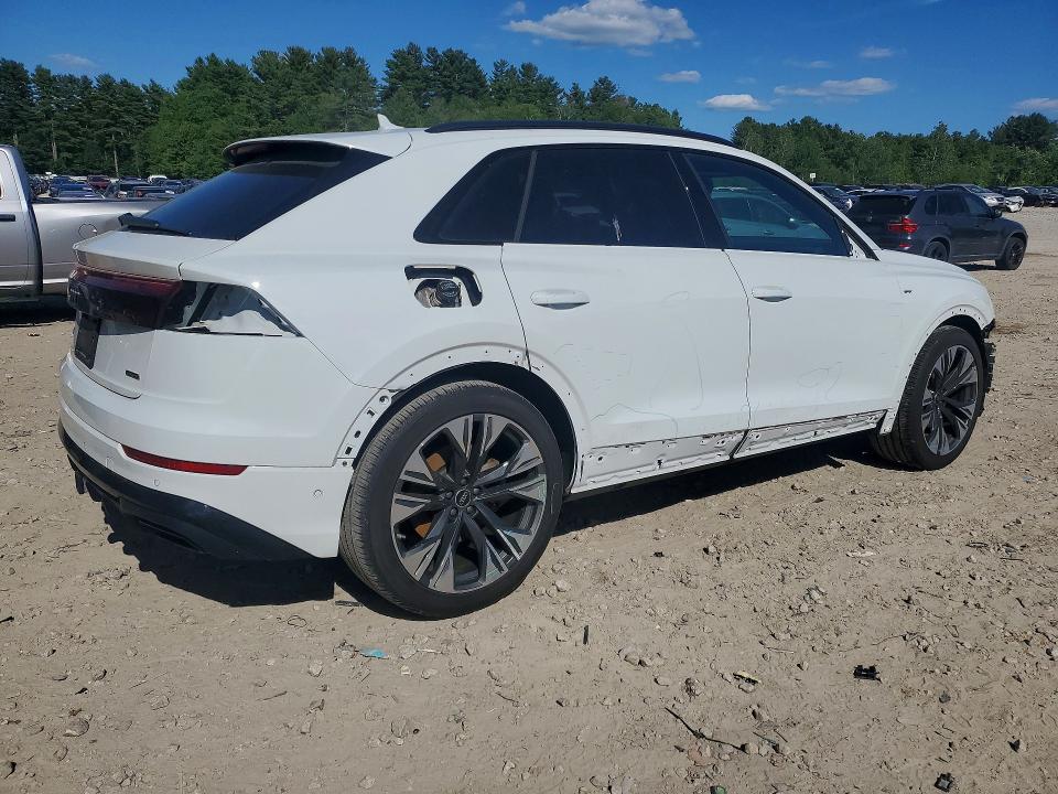2025 Audi VIN WA1EVBF10SD037171 COPART salvage auction — FRONT END, MA - CERT OF TITLE-SALVAGE, sold $31,750 on 2026-09-04 (photo 3)