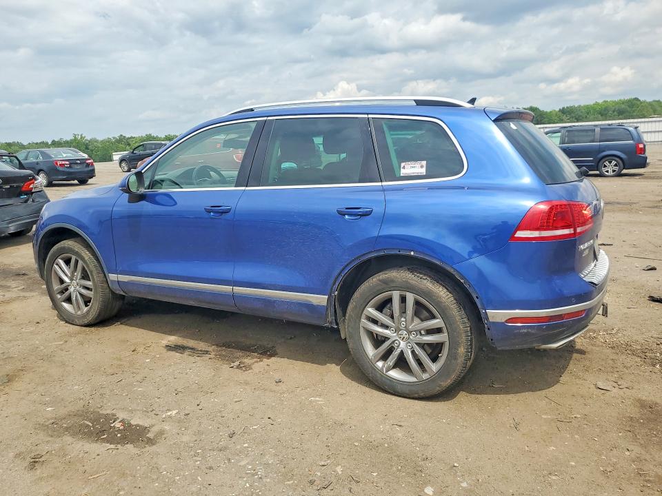 2016 Volkswagen Touareg VIN WVGEP9BP0GD003737 COPART salvage auction — FRONT END, VA - CERT OF TITLE - SALVAGE, sold $2,850 on 2026-07-08 (photo 2)