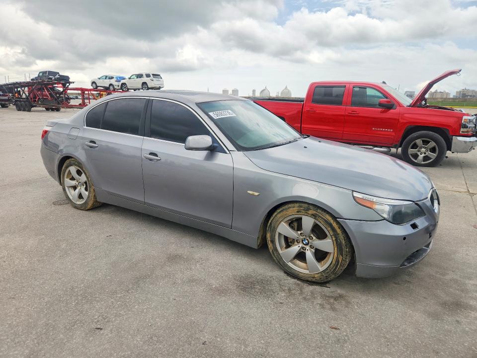 2004 BMW 5er VIN WBANA73574B058732 COPART salvage auction — MINOR DENT/SCRATCHES, Ms - Certificate Of Title, sold $600 on 2026-07-08 (photo 4)