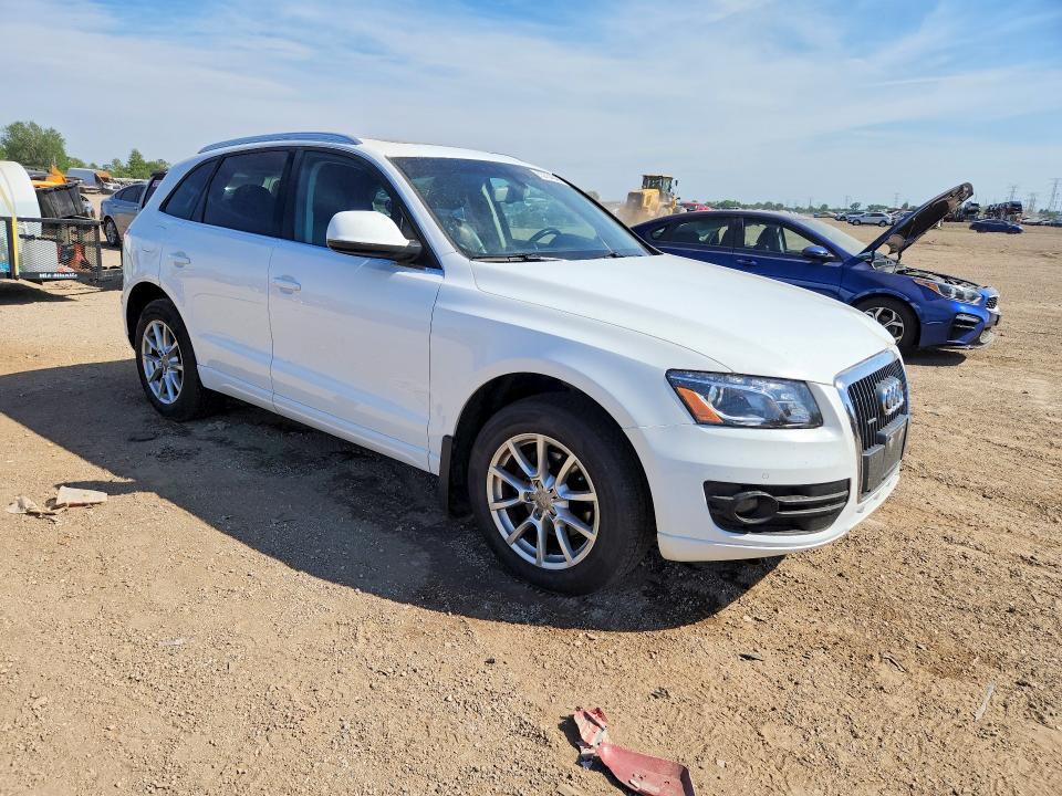 2011 Audi Q5 VIN WA1LFAFP1BA074380 COPART salvage auction — FRONT END, Il - Salvage Certificate, sold $225 on 2026-07-28 (photo 4)