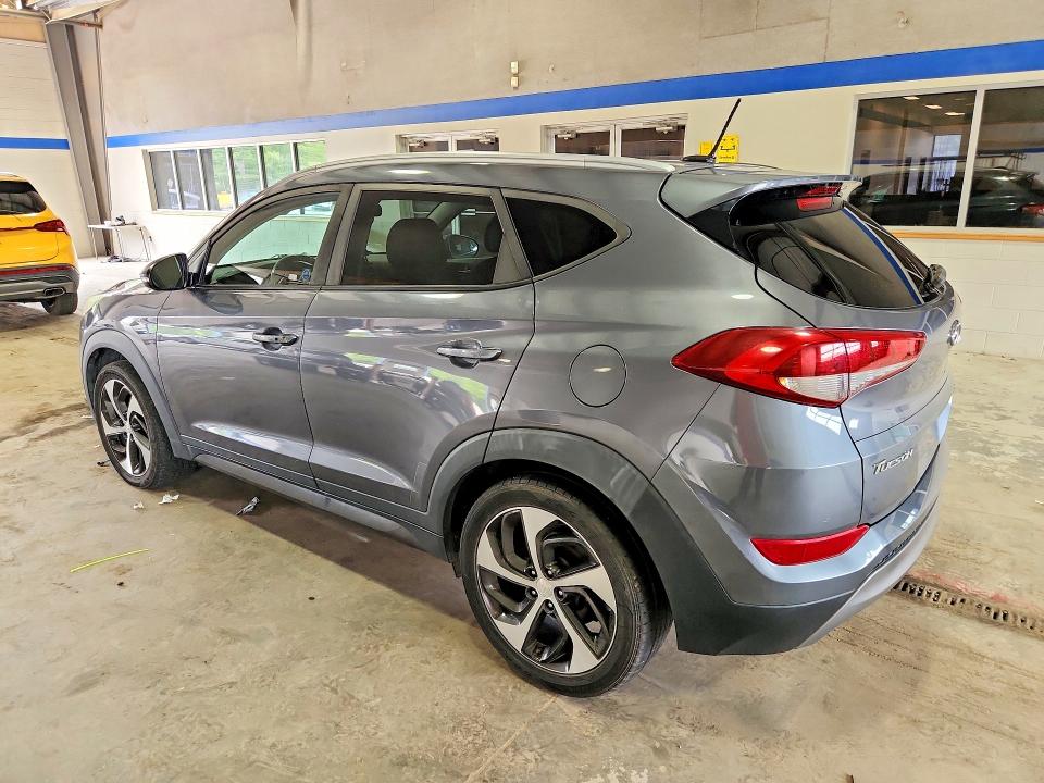 2016 Hyundai VIN KM8J33A22GU183395 COPART salvage auction — MECHANICAL, Wv - Certificate Of Title (P), sold $4,200 on 2026-07-27 (photo 2)
