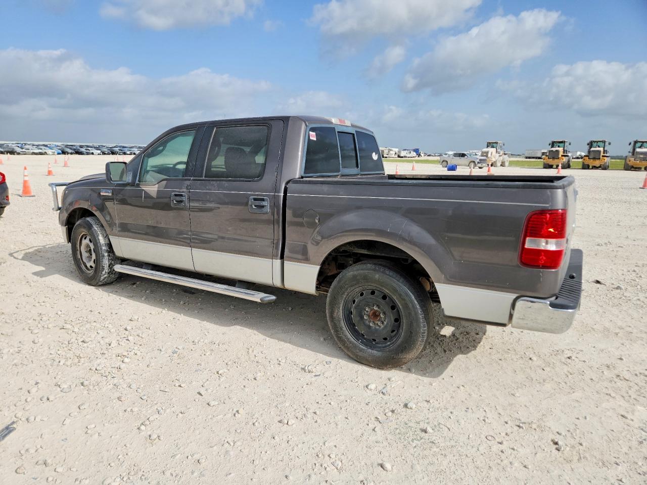 2006 Ford F-150 Lightning VIN 1FTRW12W16KB44456 COPART salvage auction — Front End, TX - CERTIFICATE OF TITLE, sold $375 on 2026-07-02 (photo 2)