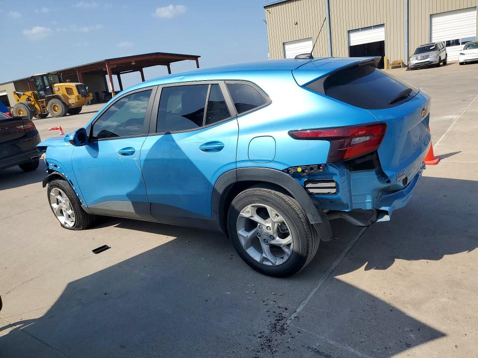 2025 Chevrolet Trax VIN KL77LFEP3SC033944 COPART salvage auction — FRONT END, Tx - Salvage Vehicle Title, sold $2,750 on 2026-07-27 (photo 2)