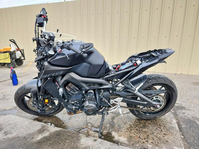 2018 Yamaha Mt VIN JYARN53E1JA002828 COPART salvage auction — FRONT END, CO - PUBLIC - SALVAGE TITLE, sold $3,700 on 2026-08-03 (photo 3)