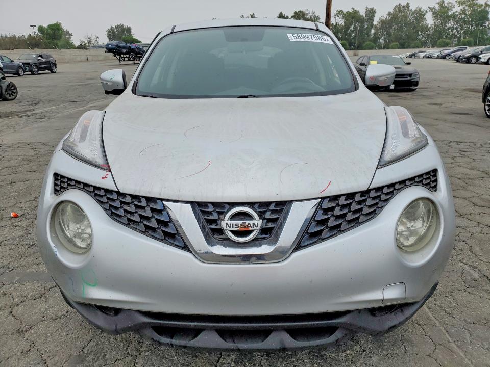 2016 Nissan Juke VIN JN8AF5MR2GT603165 COPART salvage auction — SIDE, Salvage Title, sold $1,200 on 2026-08-25 (photo 5)