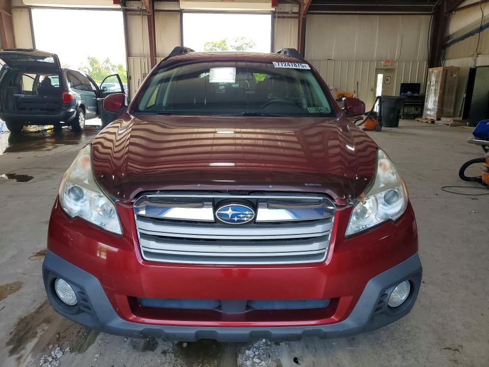2014 Subaru Outback VIN 4S4BRBCC3E3211582 COPART salvage auction — NORMAL WEAR, MT - CERTIFICATE OF TITLE, sold $525 on 2026-07-20 (photo 5)