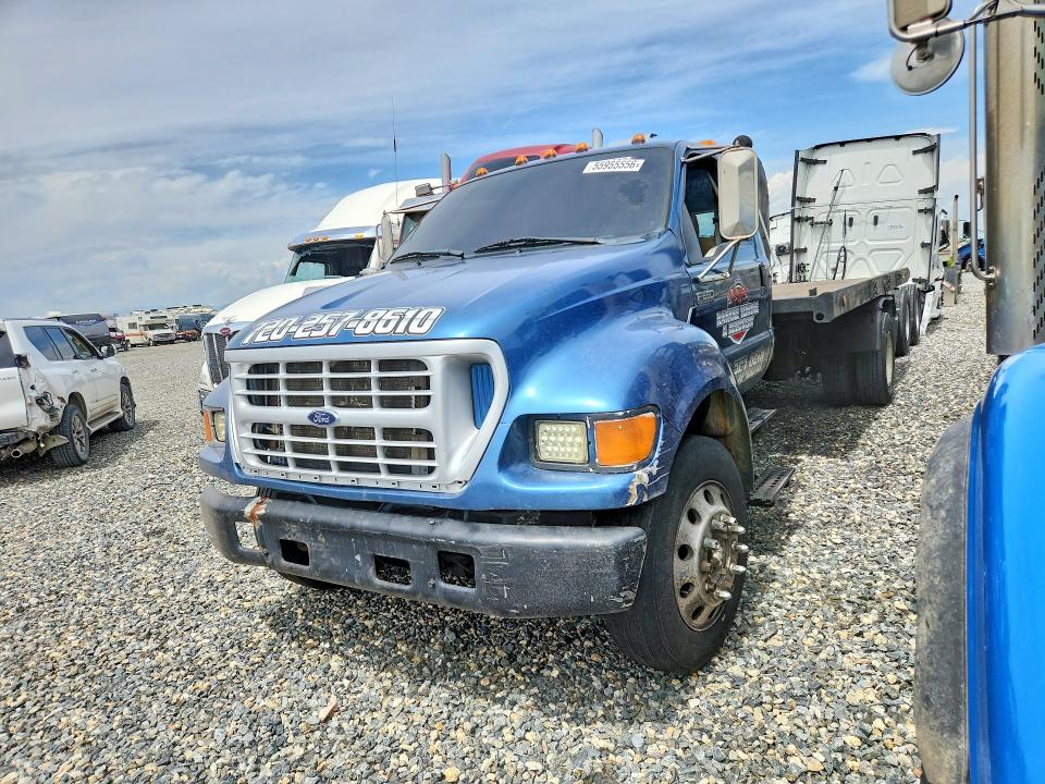 2003 Ford F-650 VIN 3FDNF65863MB01451 — COPART salvage auction photo