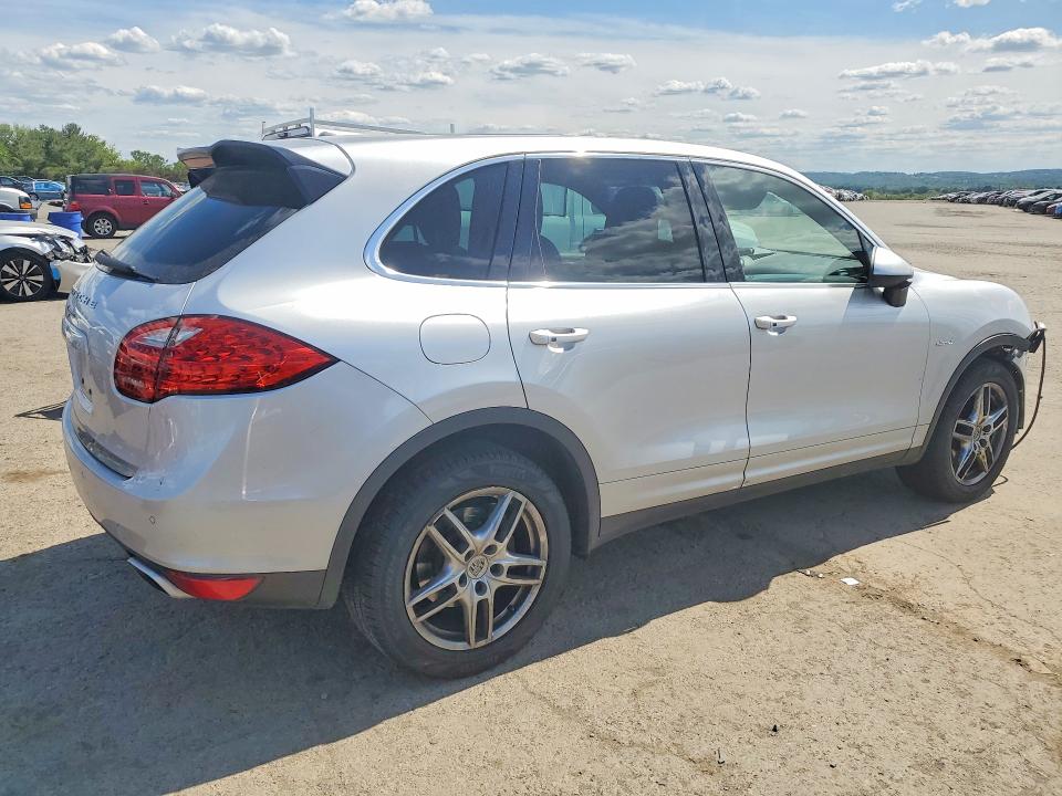 2013 Porsche Cayenne VIN WP1AF2A2XDLA39924 COPART salvage auction — FRONT END, Pa - Certificate Of Salvage, sold $4,250 on 2026-07-02 (photo 3)
