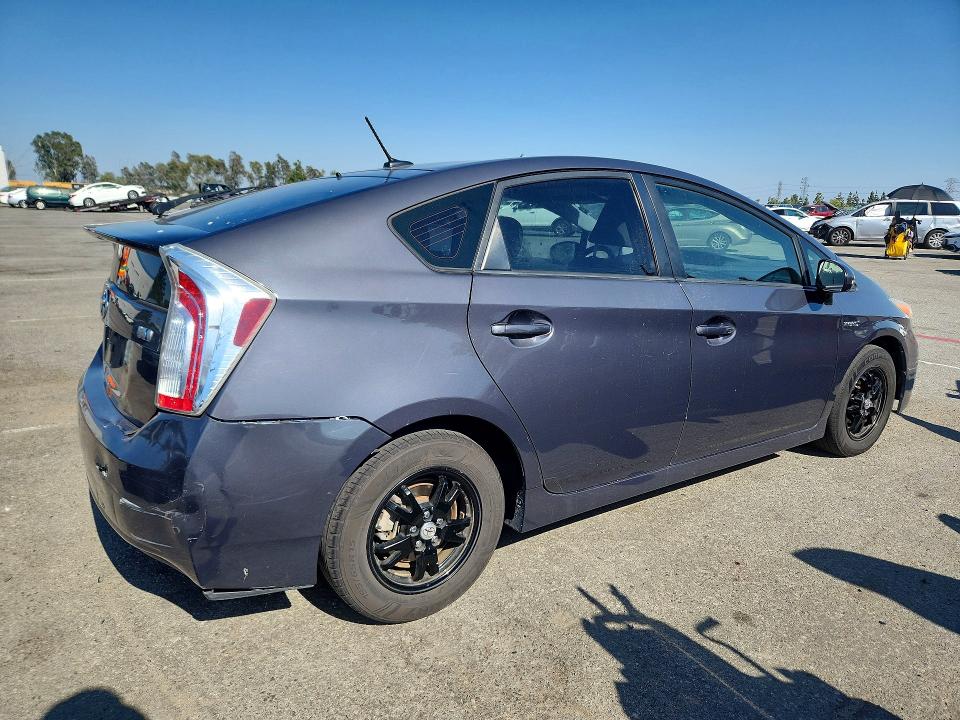 2013 Toyota VIN JTDKN3DU6D5619154 COPART salvage auction — REAR END, Ca - Dis/Dlr/Exp Only Clean Title, sold $2,550 on 2026-07-16 (photo 3)