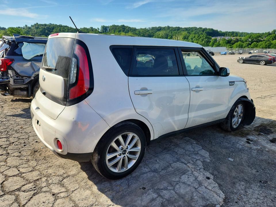 2018 Kia Soul VIN KNDJP3A50J7506822 COPART salvage auction — FRONT END, PA - CERTIFICATE OF SALVAGE, sold $975 on 2026-07-17 (photo 3)