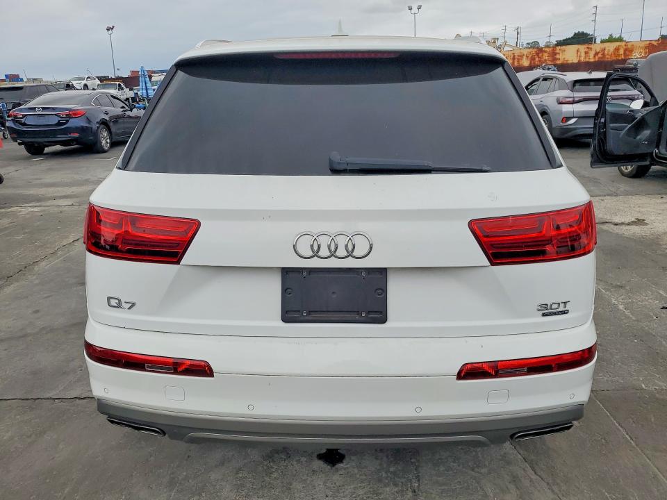 2018 Audi VIN WA1LAAF71JD026227 COPART salvage auction — FRONT END, Ca - Salvage Certificate, sold $7,200 on 2026-07-08 (photo 6)