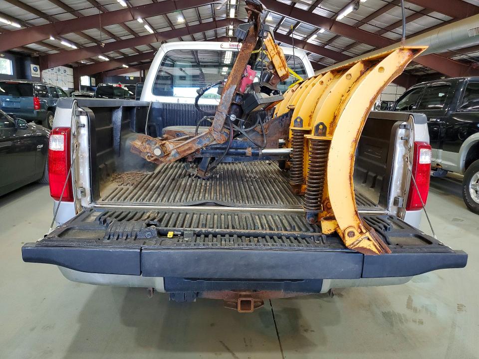 2016 Ford F-250 super duty VIN 1FT7X2B62GEC78290 COPART salvage auction — REAR END, VT - CERTIFICATE OF TITLE, sold $8,300 on 2026-07-16 (photo 6)