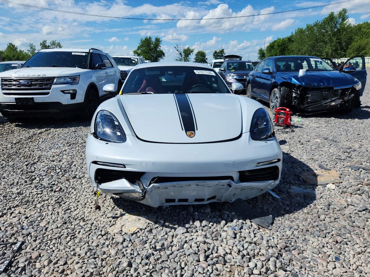 2024 Porsche Cayman VIN WP0AA2A84RK255592 COPART salvage auction — Front End, IL - SALVAGE CERTIFICATE, sold $30,000 on 2026-08-10 (photo 5)