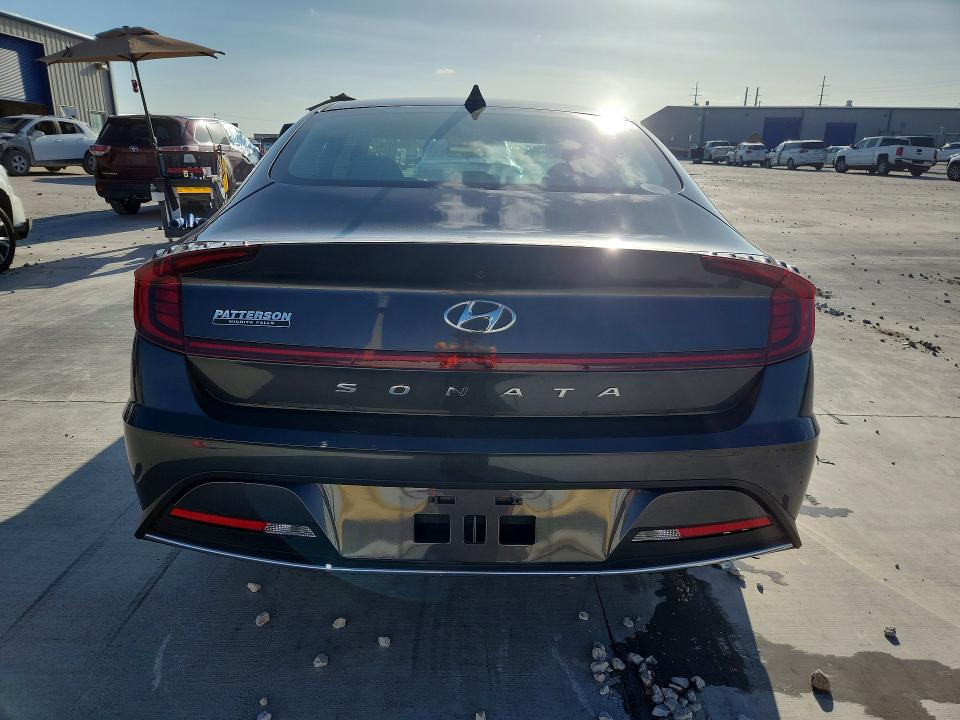 2022 Hyundai Sonata VIN 5NPEG4JA2NH135118 COPART salvage auction — FRONT END, Tx - Salvage Vehicle Title, sold $5,500 on 2026-07-31 (photo 6)