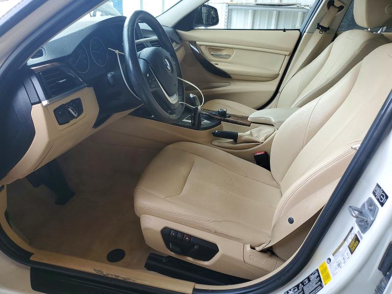 2014 BMW 3er VIN WBA3B3C58EJ977353 COPART salvage auction — MINOR DENT/SCRATCHES, Nc - Dealer Only Clean Title, sold $825 on 2026-07-22 (photo 7)