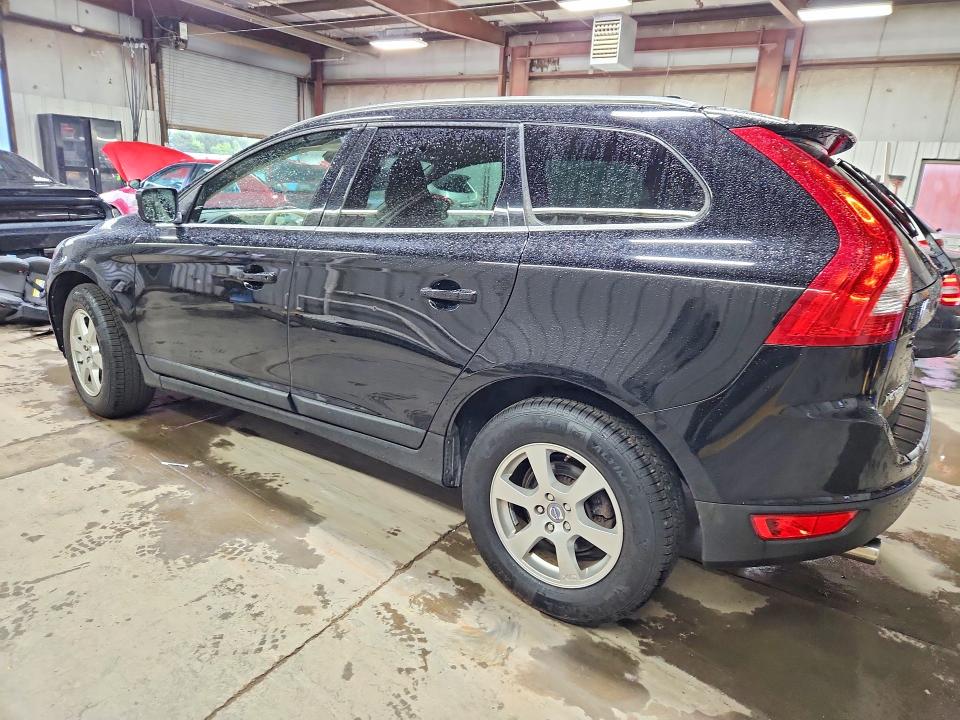 2012 Volvo VIN YV4952DZXC2240353 COPART salvage auction — FRONT END, Il - Salvage Certificate, sold $2,250 on 2026-07-21 (photo 2)
