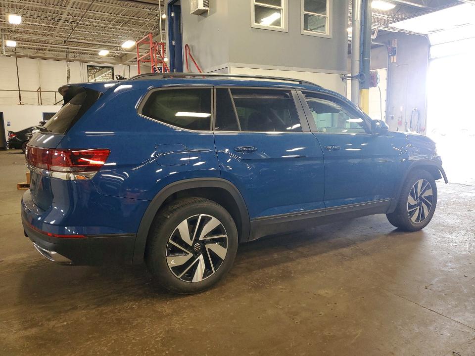 2026 Volkswagen Atlas VIN 1V2WN2CA2TC543072 COPART salvage auction — MECHANICAL, Fl - Cert Of Title Slvg Rebuildable, sold $9,600 on 2026-07-28 (photo 3)