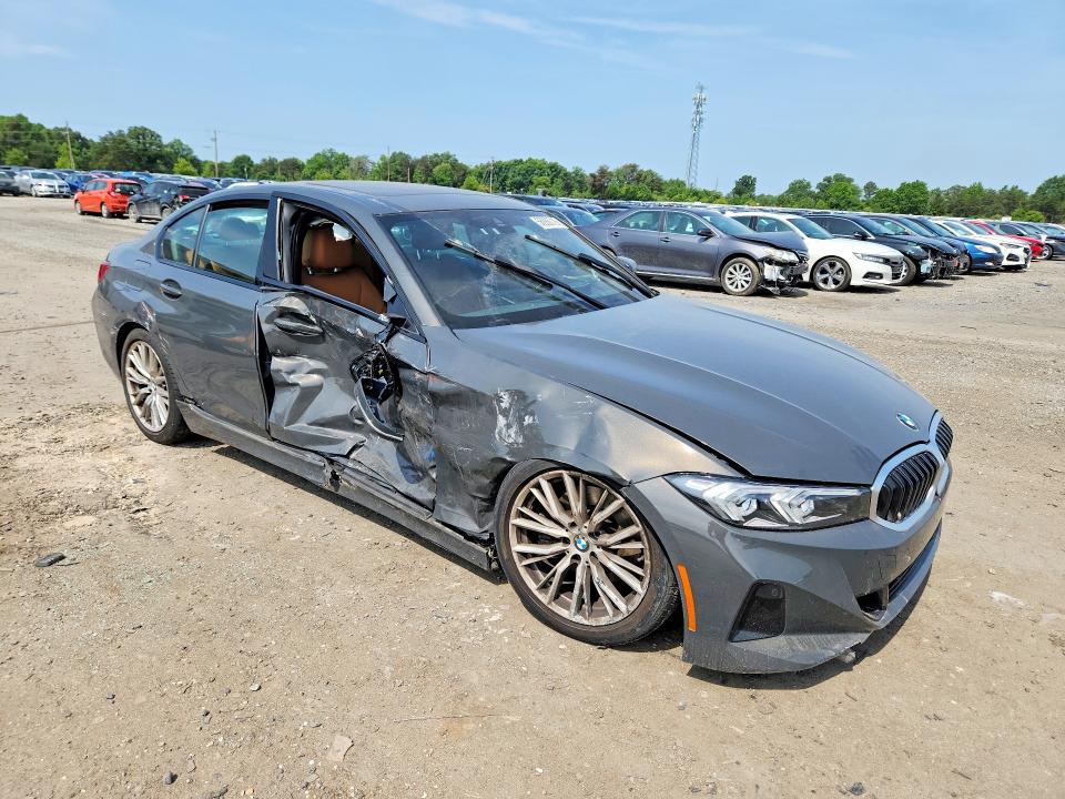 2023 BMW VIN 3MW89FF03P8C97040 COPART salvage auction — SIDE, Va - Cert Of Title - Salvage, sold $200 on 2026-07-29 (photo 4)