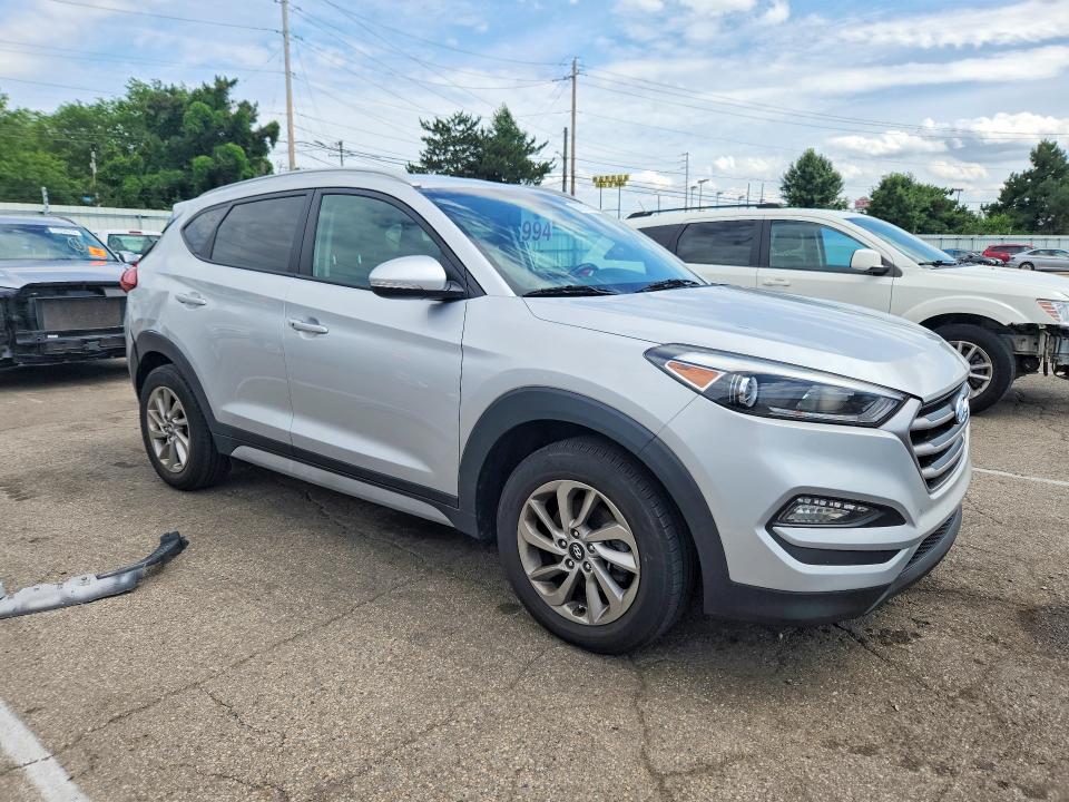 2017 Hyundai Tucson VIN KM8J33A45HU368298 COPART salvage auction — REAR END, Oh - Cert Of Title-Salvage, sold $1,700 on 2026-07-15 (photo 4)