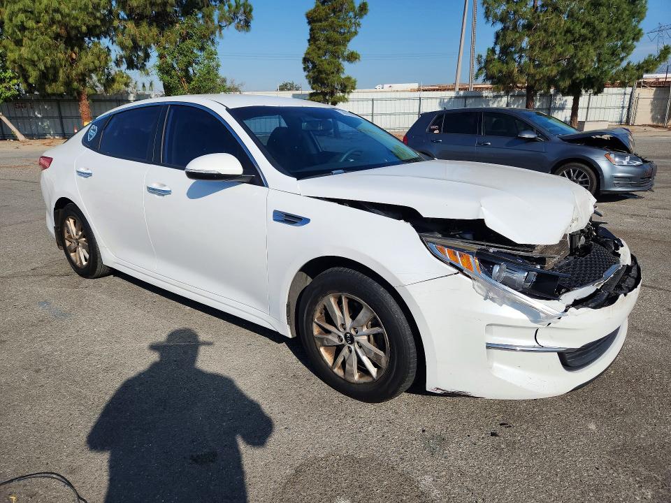 2016 Kia VIN 5XXGT4L30GG055401 COPART salvage auction — FRONT END, Ca - Salvage Certificate, sold $1,250 on 2026-07-28 (photo 4)