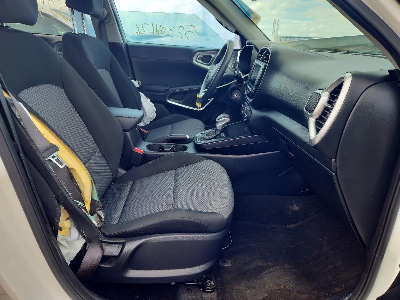 2023 Kia Soul VIN KNDJ23AUXP7858501 COPART salvage auction — FRONT END, Ct - Clean Title, sold $2,000 on 2026-07-09 (photo 7)
