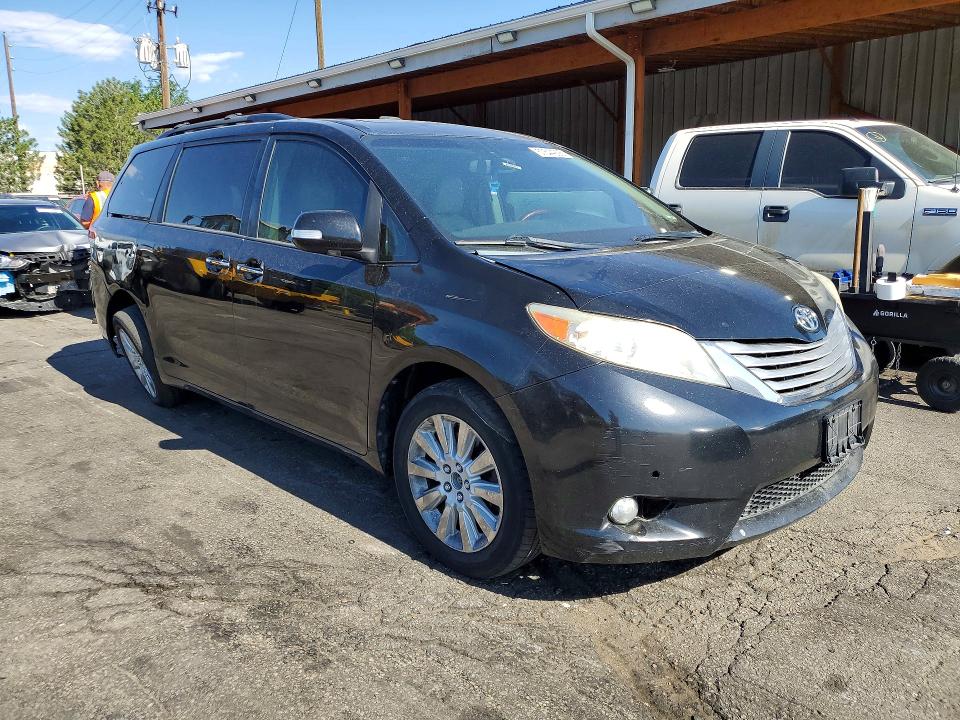 2013 Toyota Sienna VIN 5TDDK3DC8DS069927 COPART salvage auction — REAR END, Co - Public - Salvage Title, sold $3,000 on 2026-07-13 (photo 4)